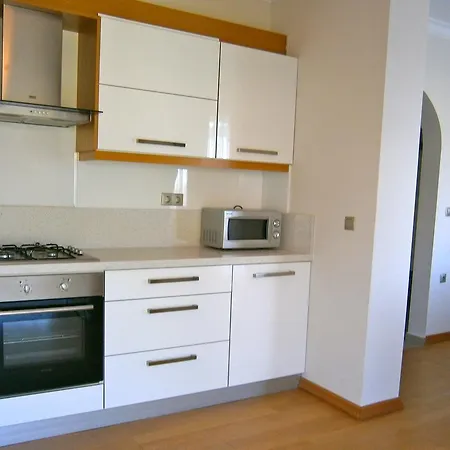 Peaceful Space In Torba Villa *